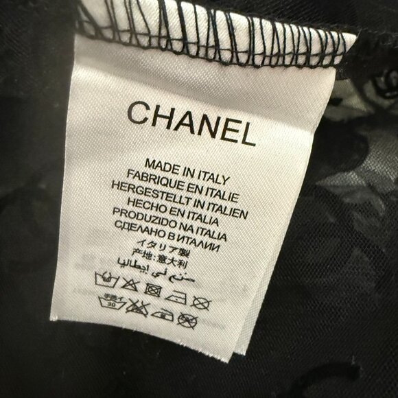 AUTHENTIC CHANEL LOGO BLOUSE SIZE M - Picture 10 of 12